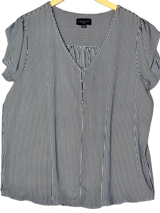 Premise Navy White Vertical Stripe V-Neck Short Tulip Sleeves Blouse Size 2X - Picture 1 of 8